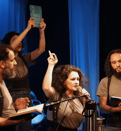 Ópera Febril: A História do Trabalho e Seus Ecos no Presente