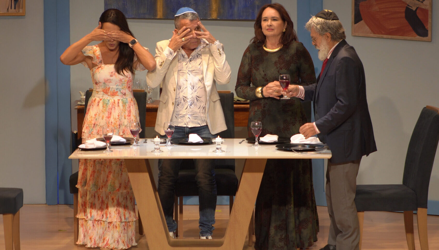 ALUGA-SE UM NAMORADO