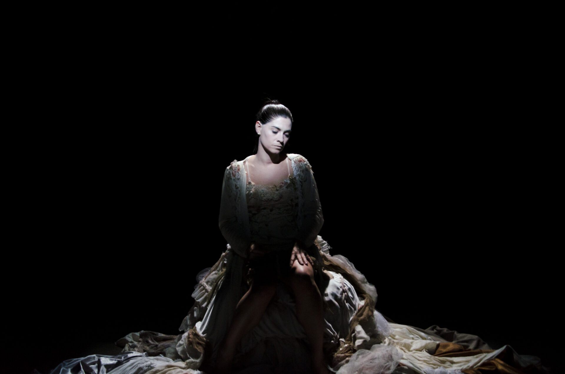 COMO TODOS OS ATOS HUMANOS