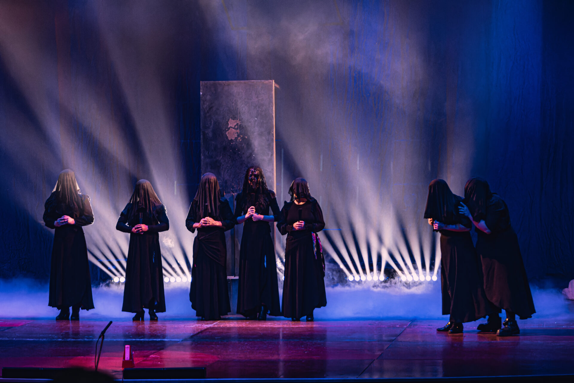 A CASA DE BERNARDA ALBA