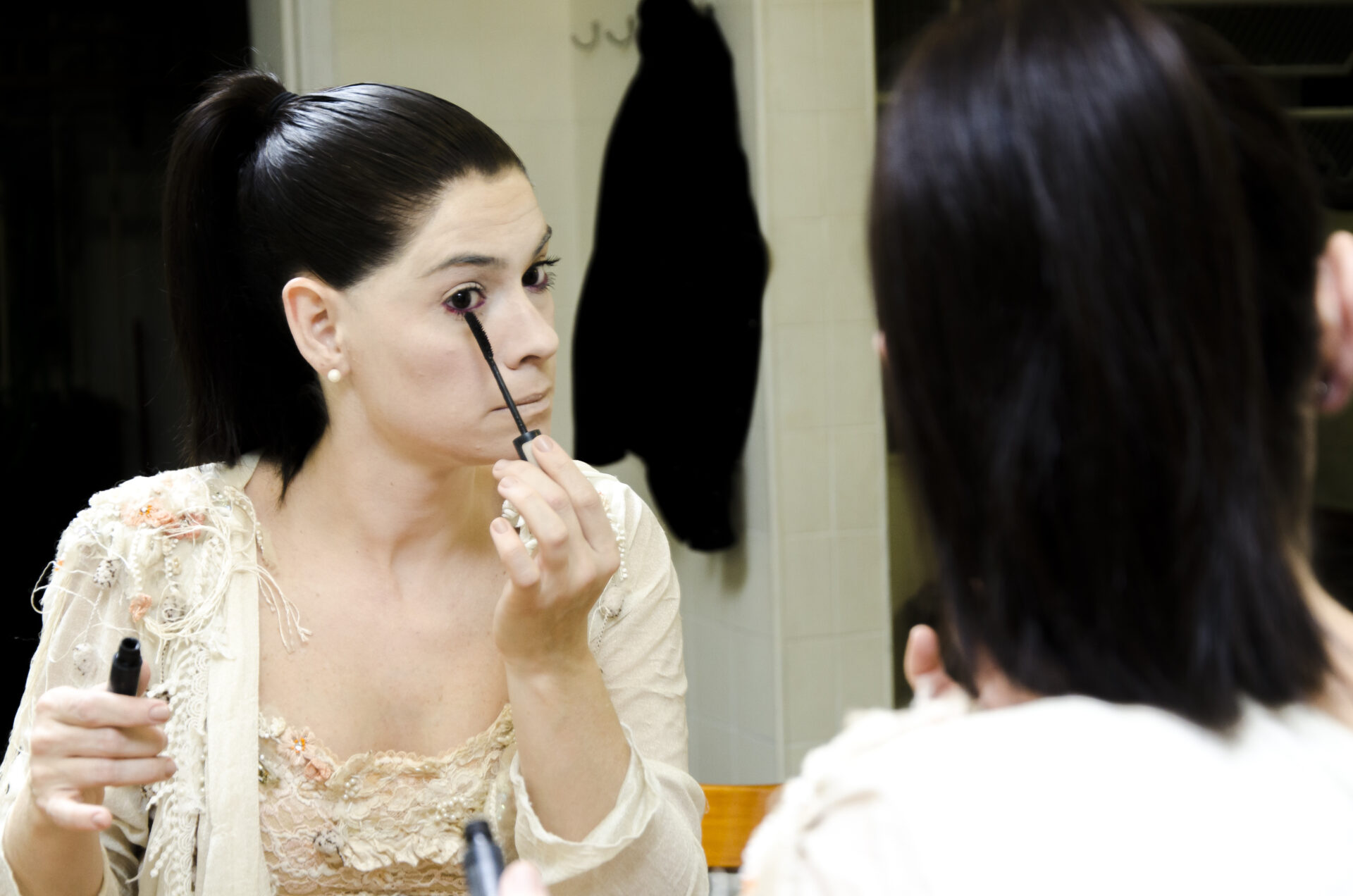 COMO TODOS OS ATOS HUMANOS