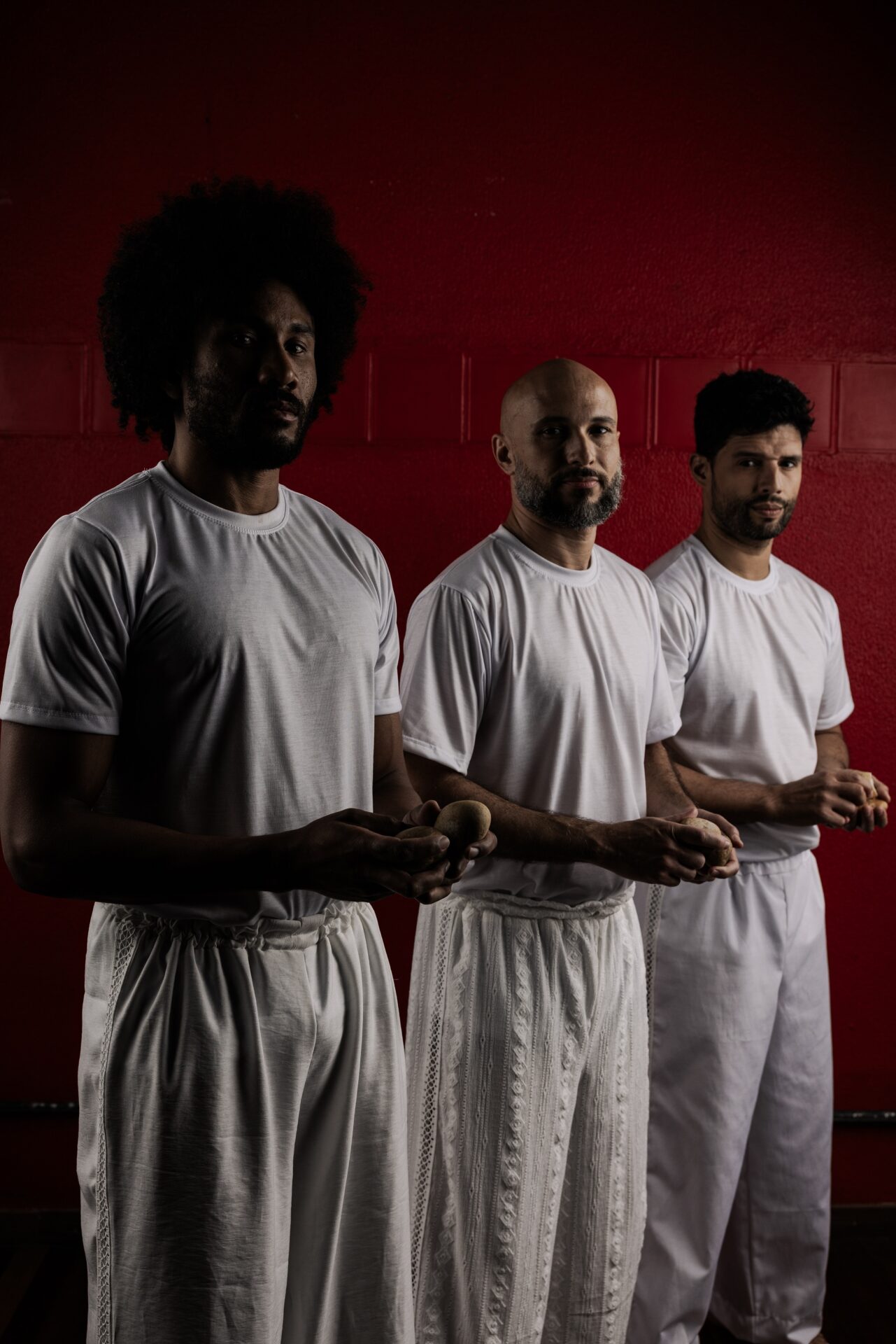 A BOCA QUE TUDO COME TEM FOME (DO CÁRCERE ÀS RUAS)