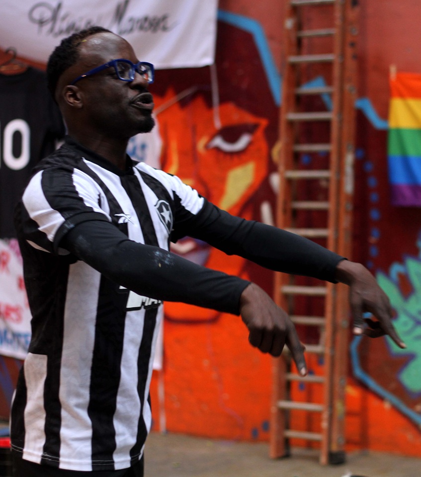 ENSAIO PARA DOIS PERDIDOS