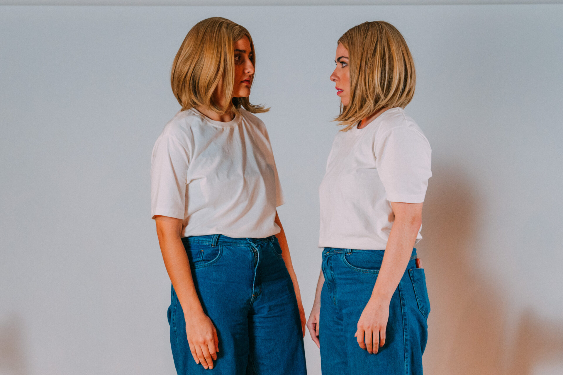 A GENTE TE LIGA, LAURA